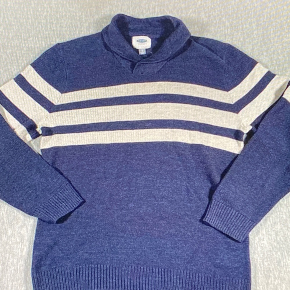 Old Navy Blue and Cream Turtleneck Sweater